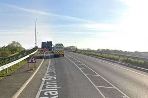 Community Heroes Step In After Bus Crashes into Water-Filled Ditch in Cambridgeshire