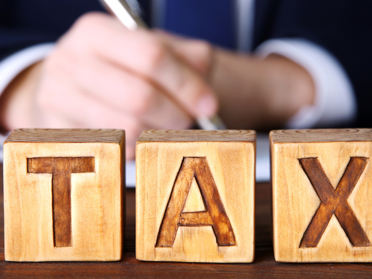Wealthy tax avoidance