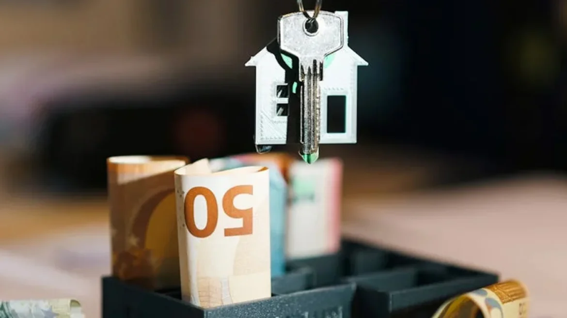 House key with Euro banknotes symbolizing inheritance tax reforms