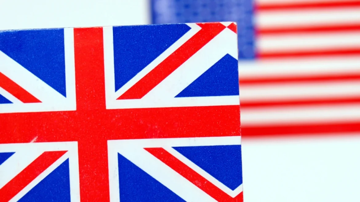 UK US flags
